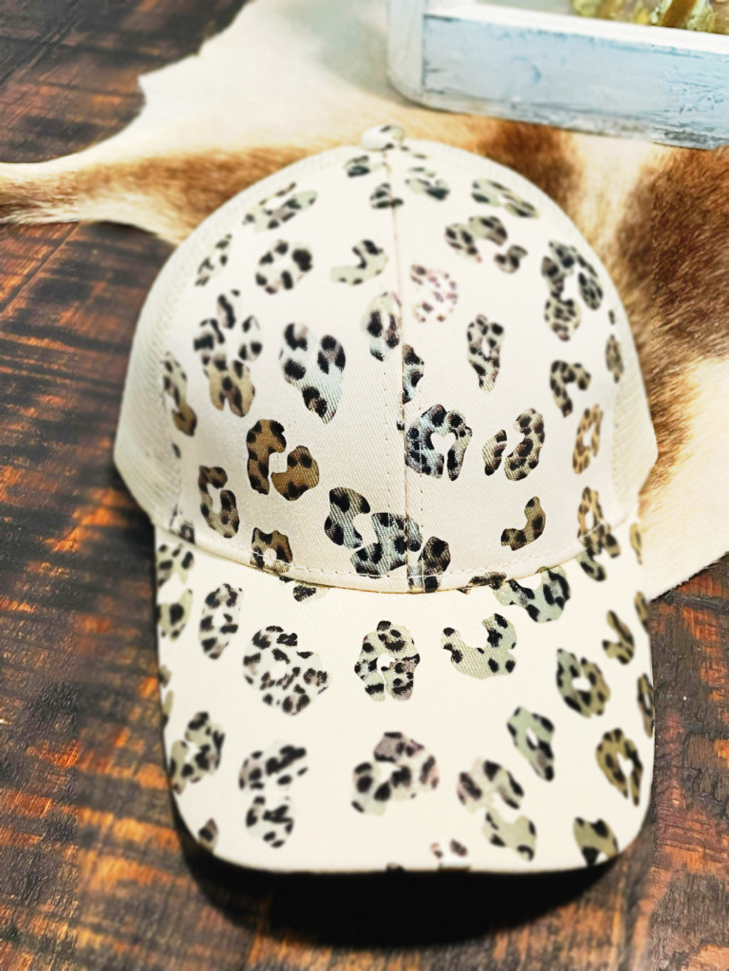 LEOPARD TRUCKER HAT